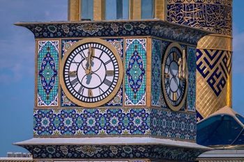 ببینید| تصاویری زیبا از برج ساعت حرم مطهر حضرت عباس(ع)