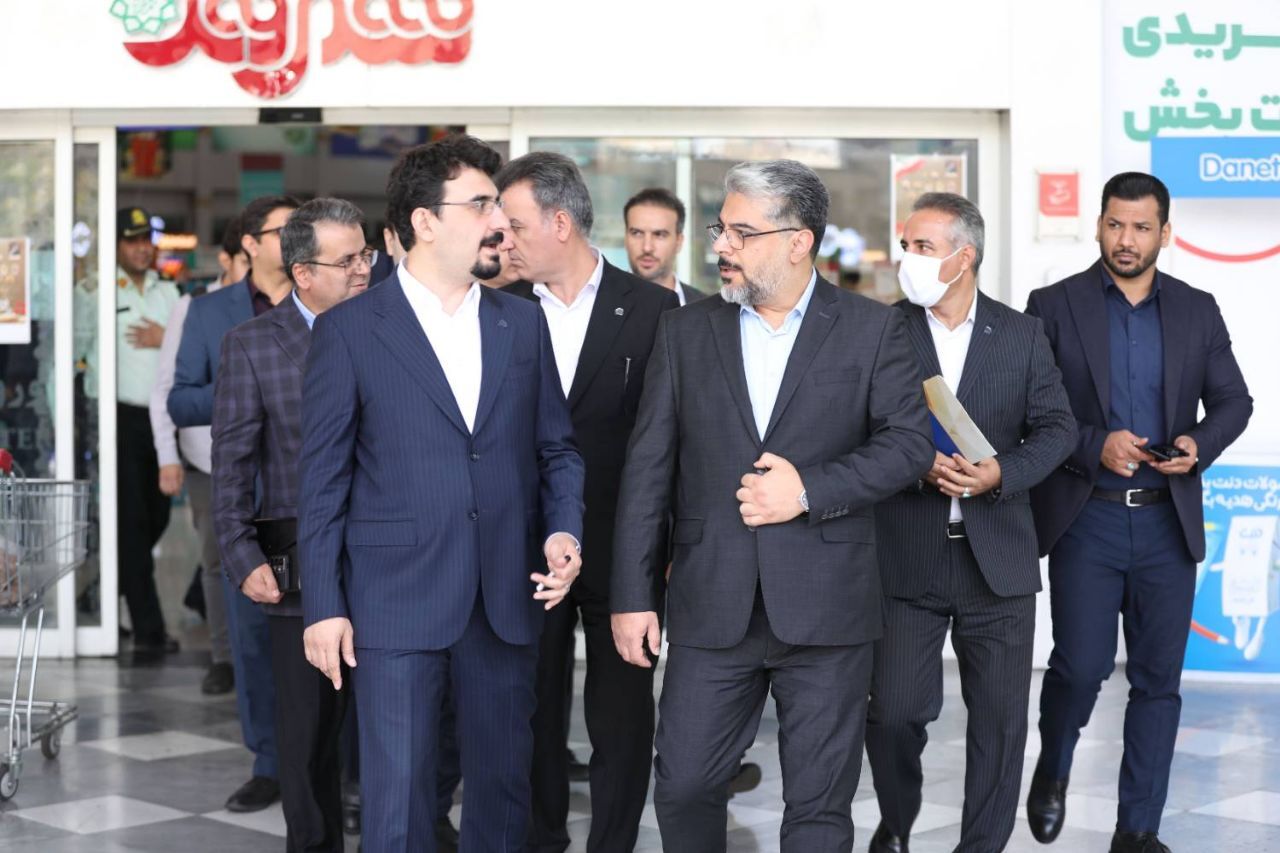 رونمایی از سرویسهای خرید اعتباری کالانو و BNPL در فروشگاههای زنجیرهای شهروند رونمایی از سرویسهای خرید اعتباری کالانو و BNPL در فروشگاههای زنجیرهای شهروند