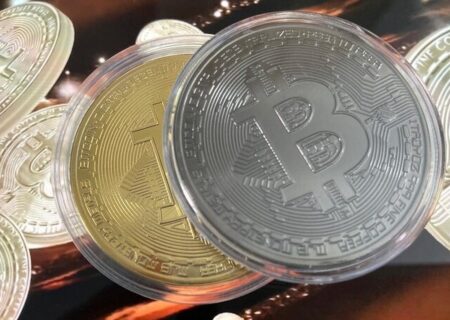 بیت‌کوین در مدار صعودی / بازار رمزارزها بالای سطح ۹۰ هزار دلار ایستاد