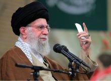وضعیت فرزند رهبر انقلاب پس از حمله به بیت‌رهبری / اولین واکنش سیدمسعود خامنه‌ای چه بود؟ + فیلم