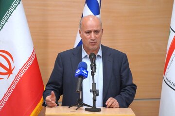 تاج: فیفا مسئول صدور ویزا است، نه آمریکا/ ایراد قلعه نویی این است که ایرانی است/ اگر سپاهان مجوز حرفه‌ای نگیرد، بر اساس جدول عمل می کنیم