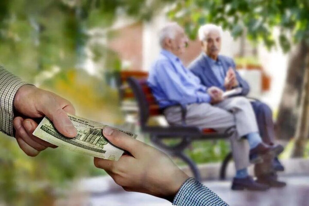 خبر مهم برای بازنشستگان / آیا حقوق خردادماه با رقم جدید واریز می‌شود؟