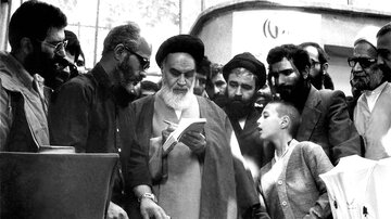 غزل‌هایی که تصویر آشنای امام را به هم می‌زنند