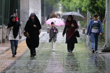 پیش‌بینی وضعیت هوا از امروز تا شنبه اعلام شد/ شمال و غرب کشور گرفتار باد و رگبار باران